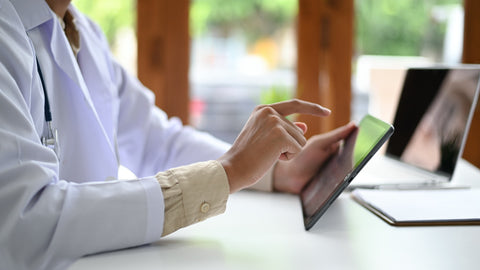 Einfache Schritte, um medizinische Kompressionsstrümpfe online bei Medsox.de zu kaufen - Für Kunden mit Rezept